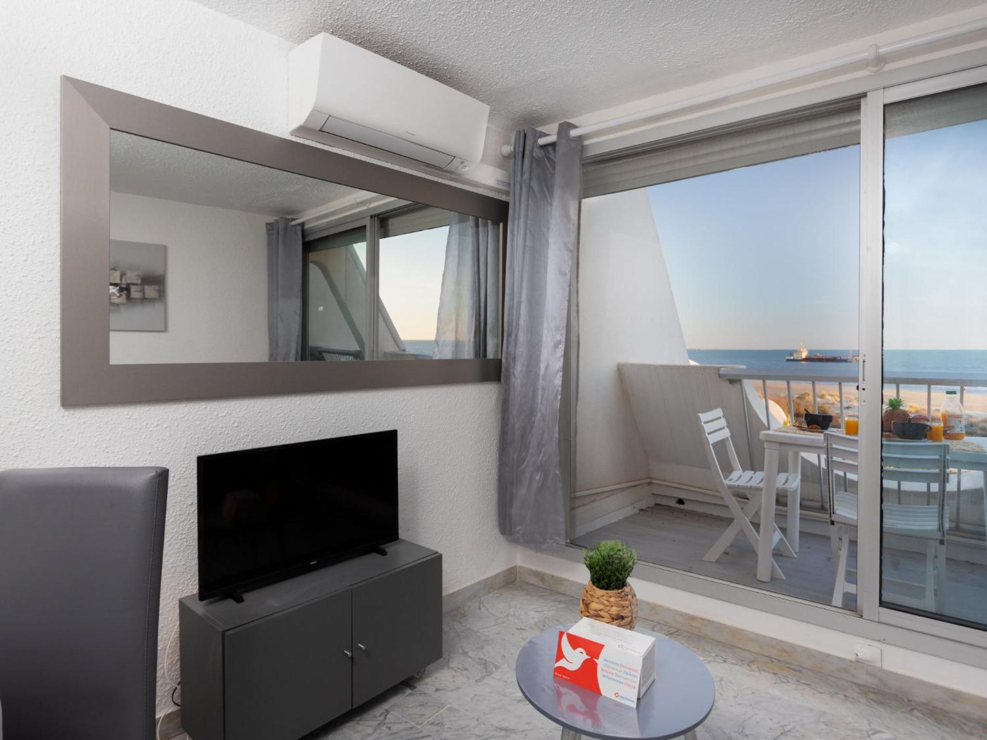 Apartment La Calypso-6 By Interhome La Grande-Motte Exterior photo
